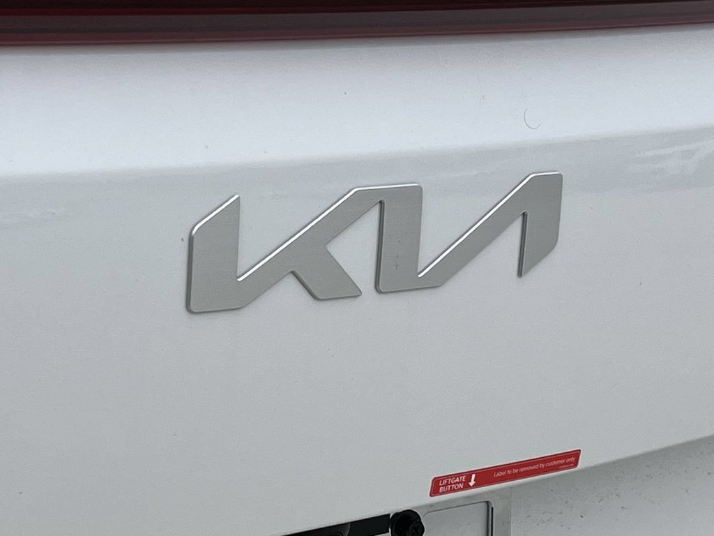 New 2026 Kia Carnival FWD image 30