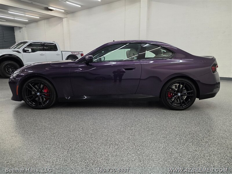 Used 2024 BMW 230i Coupe w/ Premium Package RWD image 4