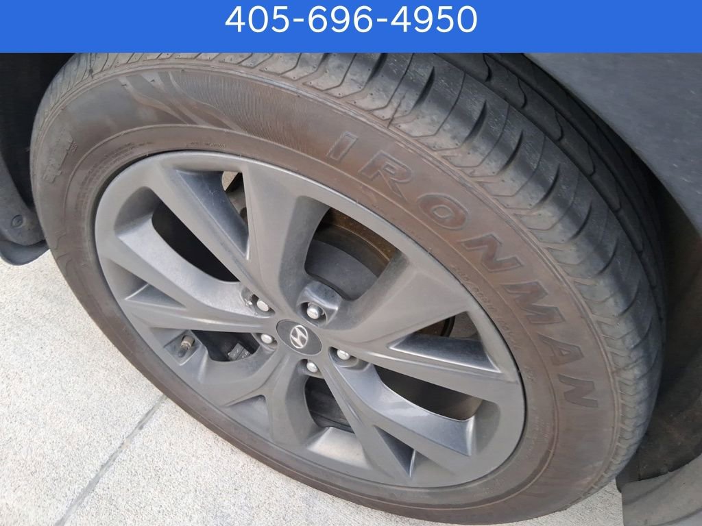 Used 2017 Hyundai Santa Fe Sport w/ Cargo Package image 11