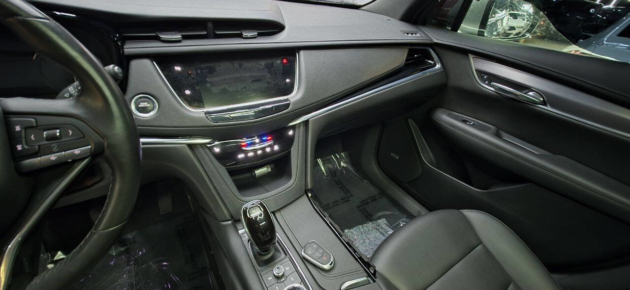 Used 2021 Cadillac XT6 Luxury FWD image 20