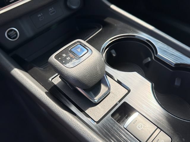 Used 2022 Nissan Rogue SV AWD/4WD image 20