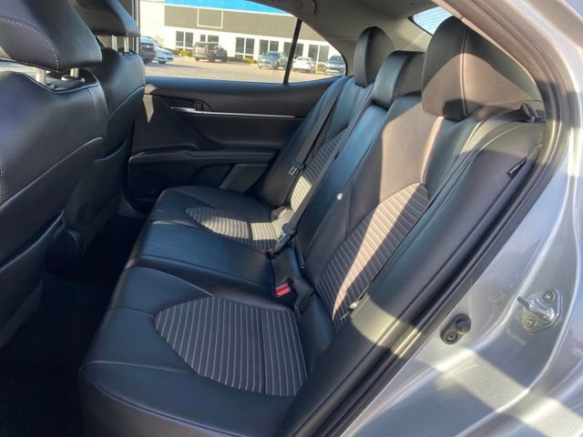 Used 2023 Toyota Camry SE image 16