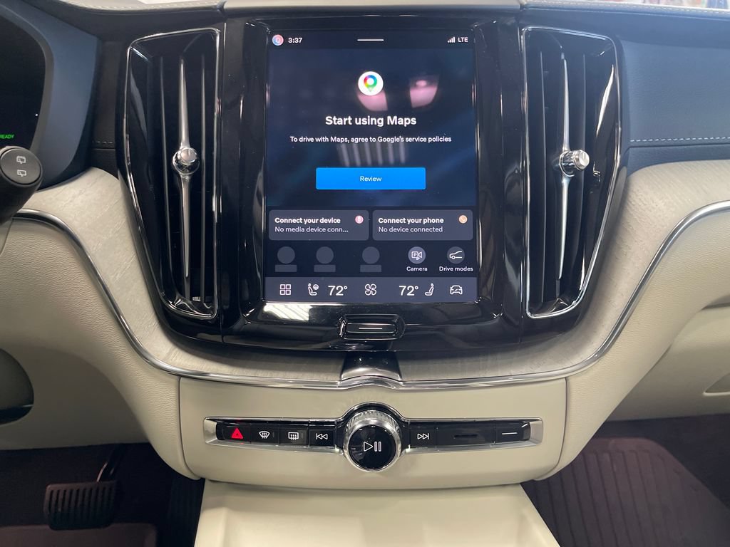 Certified 2025 Volvo XC60 T8 Ultra w/ Protection Package Premier AWD/4WD image 19