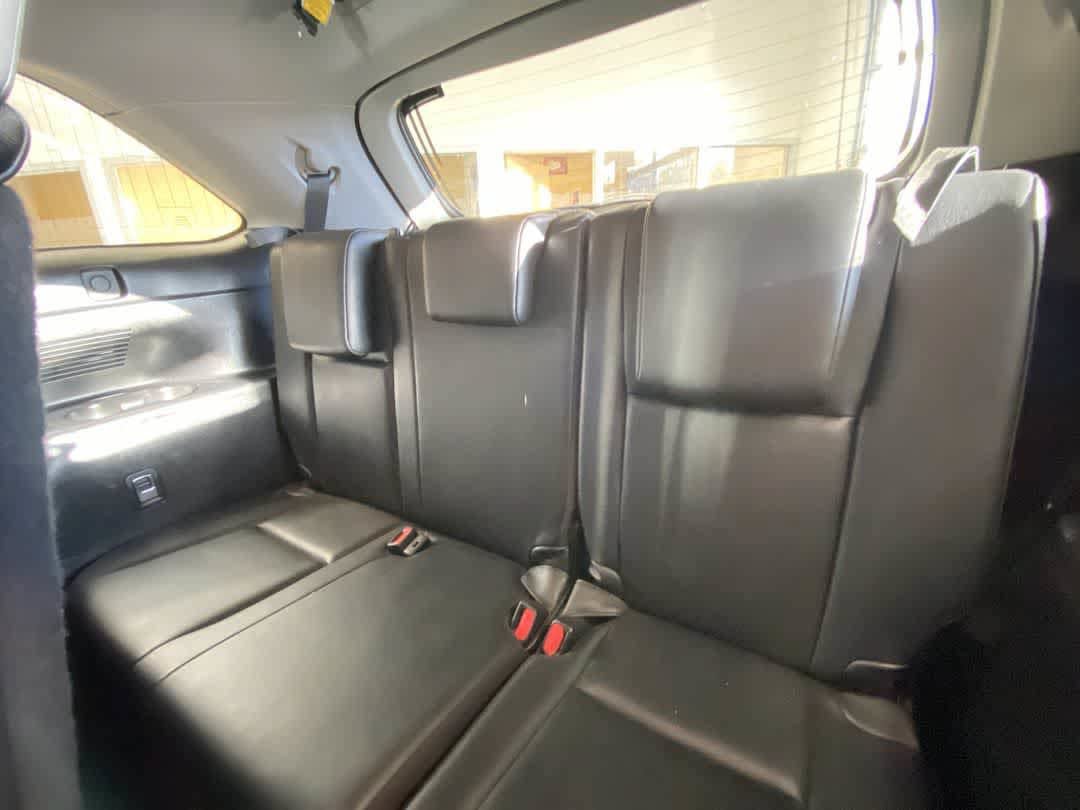 Used 2019 Toyota Highlander XLE AWD/4WD image 27