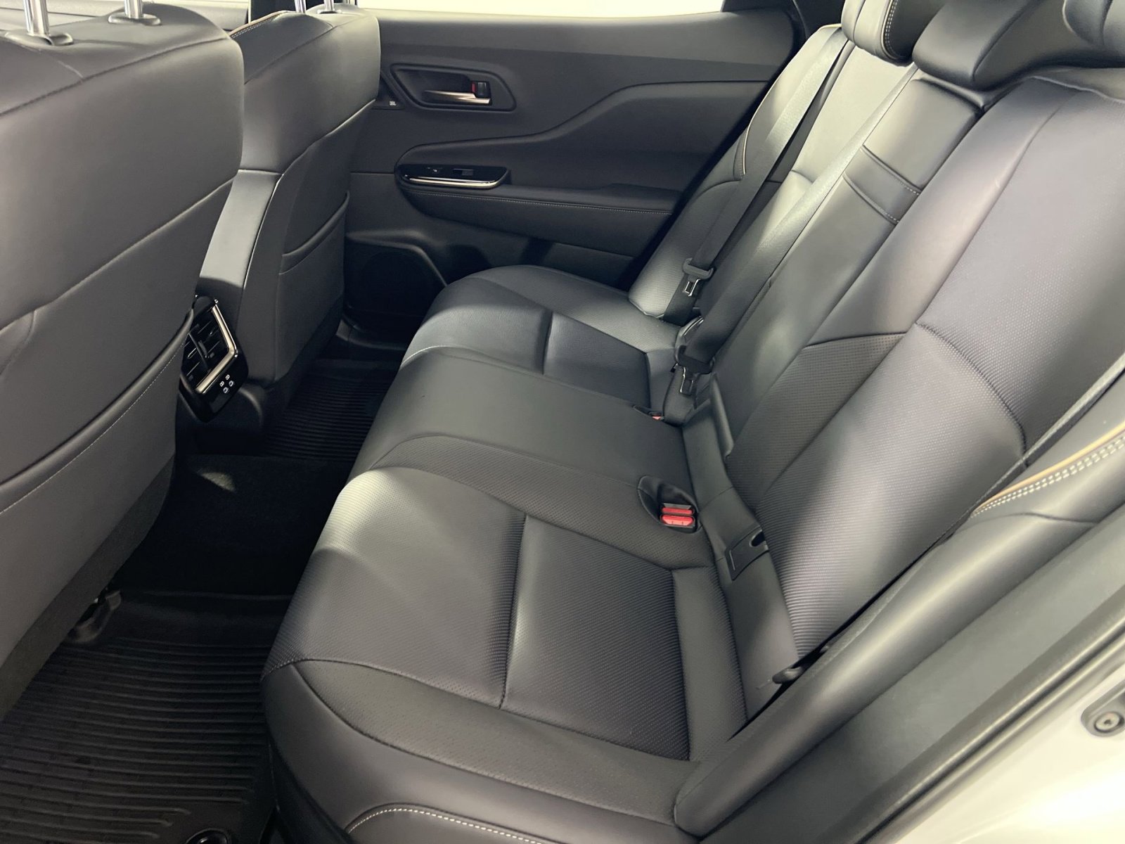 Used 2026 Toyota Crown Platinum image 26