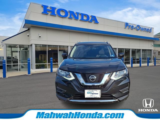 Used 2020 Nissan Rogue SV AWD/4WD image 2
