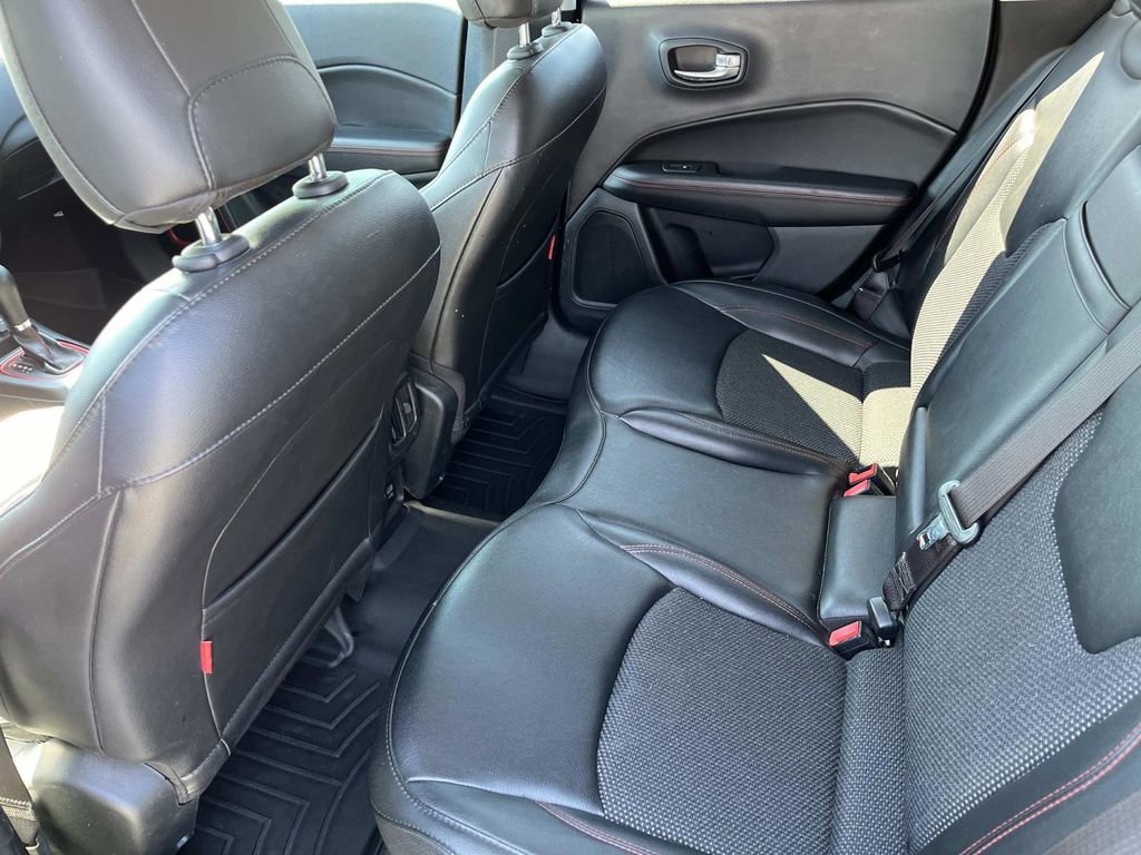 Used 2019 Jeep Compass Trailhawk image 17