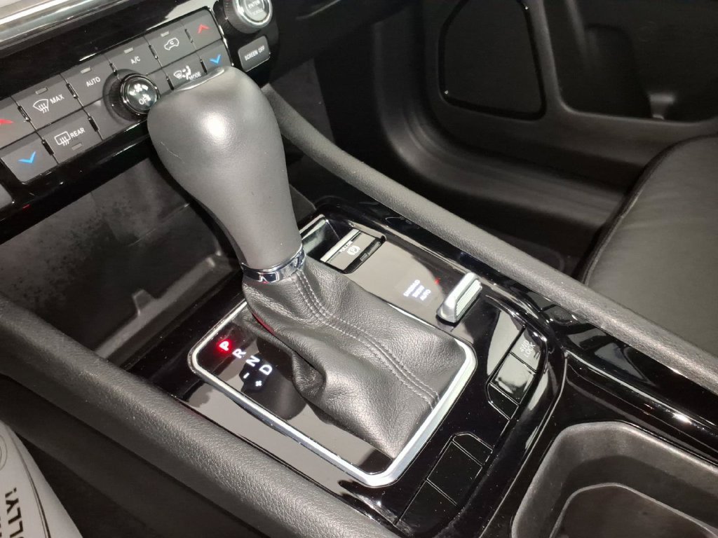 Used 2023 Jeep Compass Limited AWD/4WD image 22