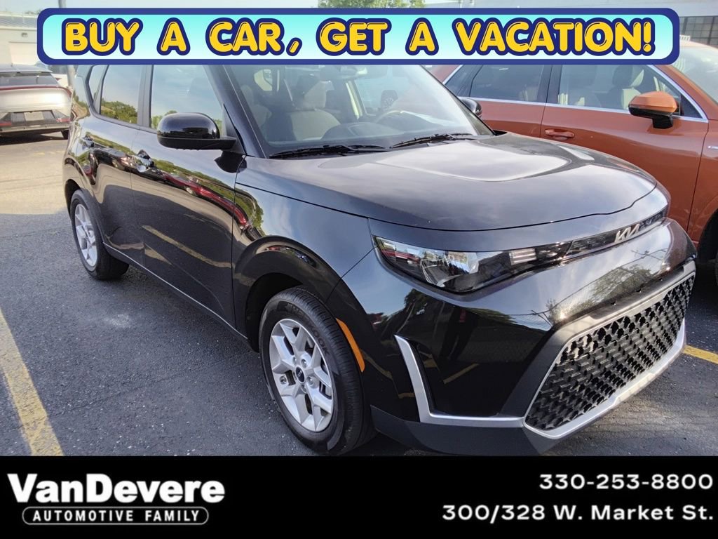 Used 2025 Kia Soul S FWD image 1