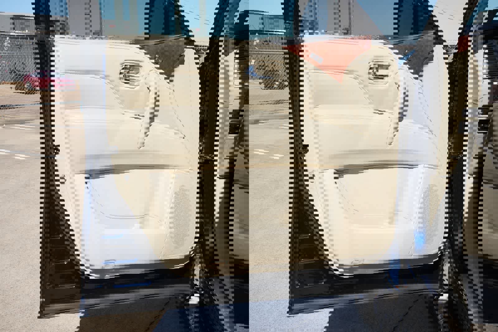 Used 2019 INFINITI QX80 Luxe w/ 22" Wheel Package image 17