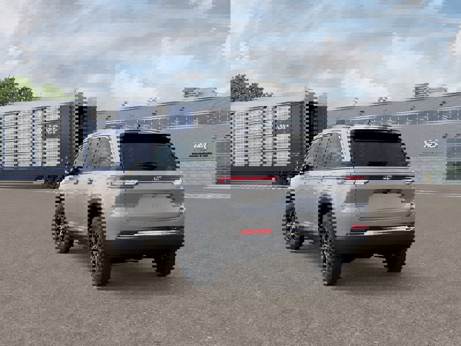 New 2025 Jeep Grand Cherokee Limited image 3