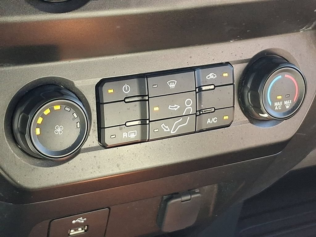 Used 2022 Ford F350 XL w/ Power Equipment Group AWD/4WD image 16