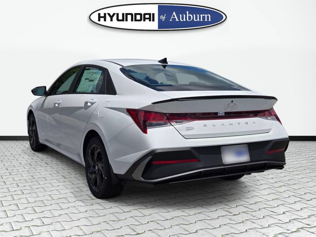New 2026 Hyundai Elantra Sport FWD image 8