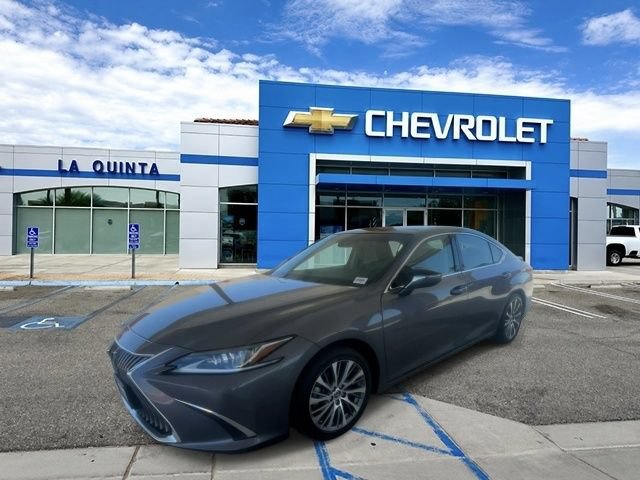 Used 2021 Lexus ES 350 w/ Premium Package FWD image 4