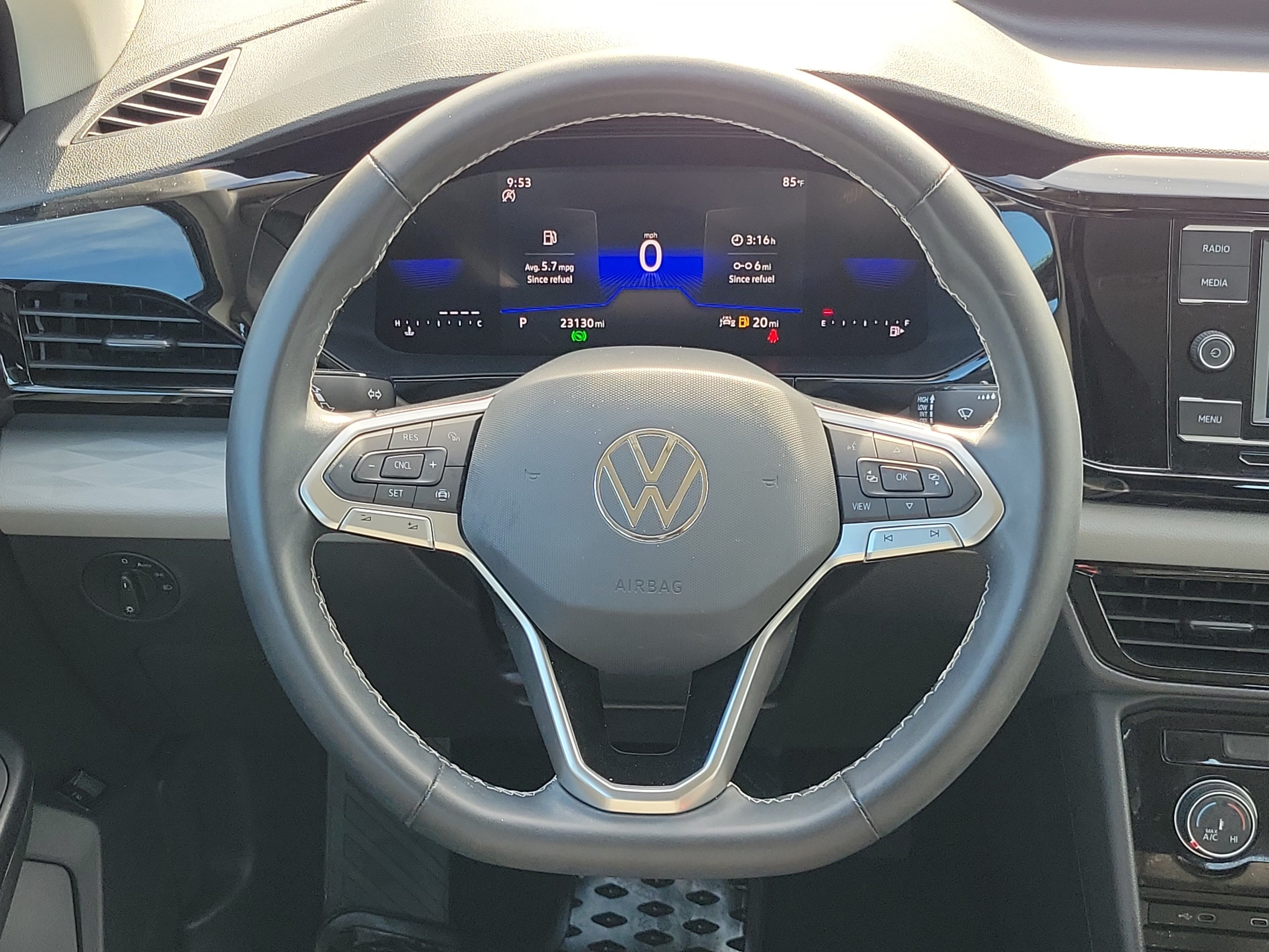 Used 2023 Volkswagen Taos S FWD image 18