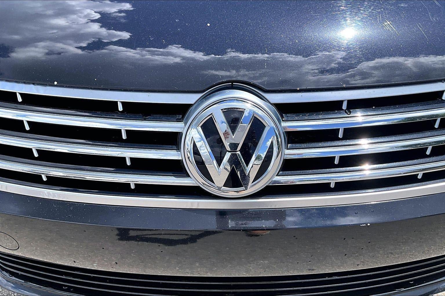 Used 2013 Volkswagen CC Sport FWD image 20