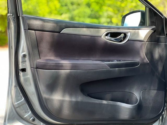 Used 2014 Nissan Sentra SV w/ SV Driver Package FWD image 10