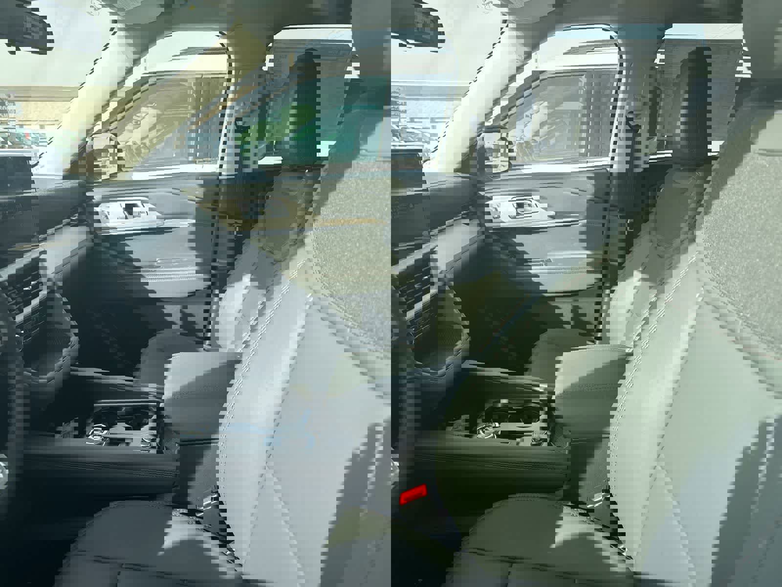 New 2026 Ford Explorer Active w/ Active Comfort Package image 27