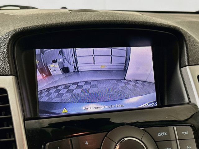 Used 2014 Chevrolet Cruze LT FWD image 17