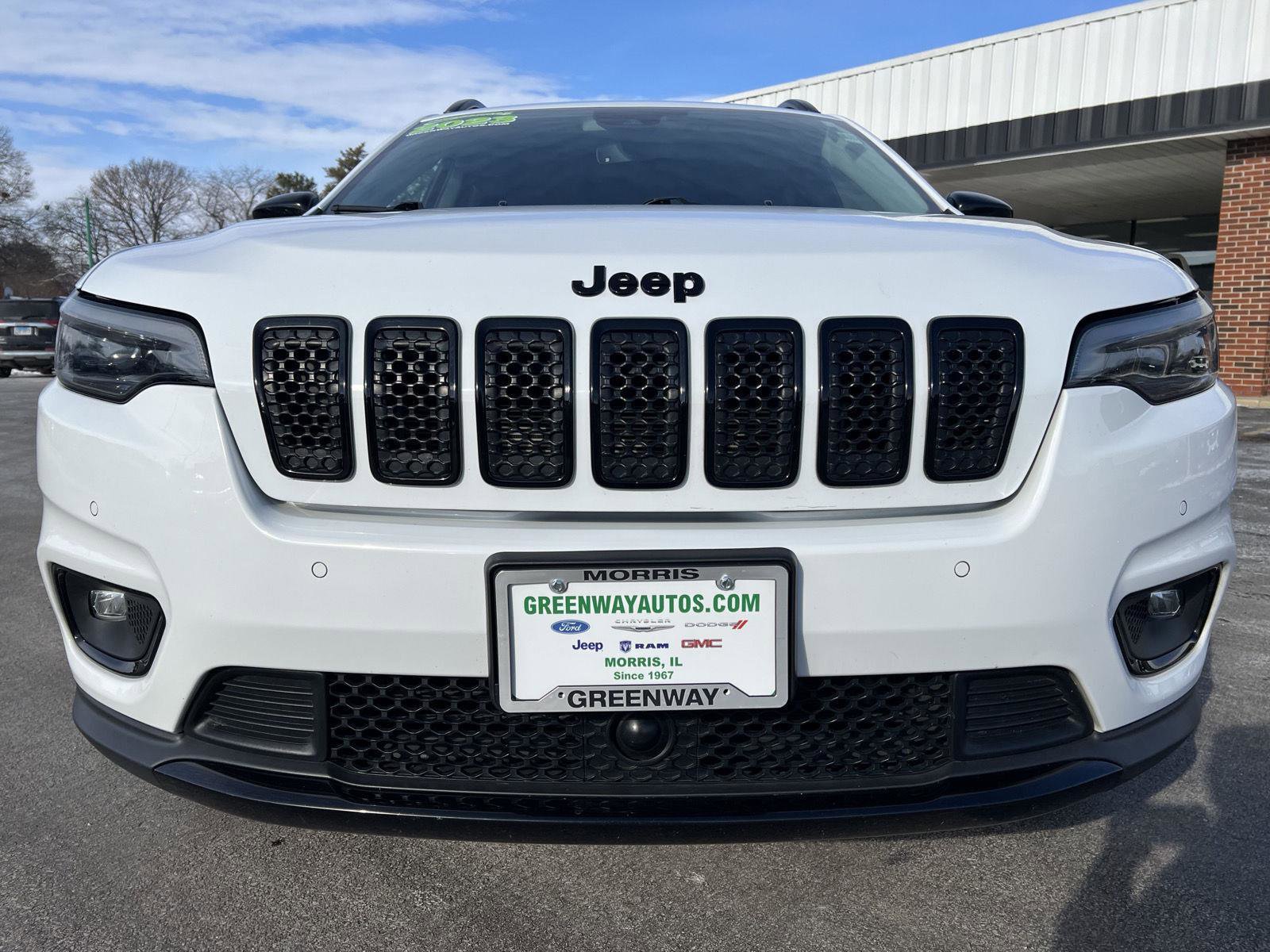 Used 2023 Jeep Cherokee Altitude Lux image 11