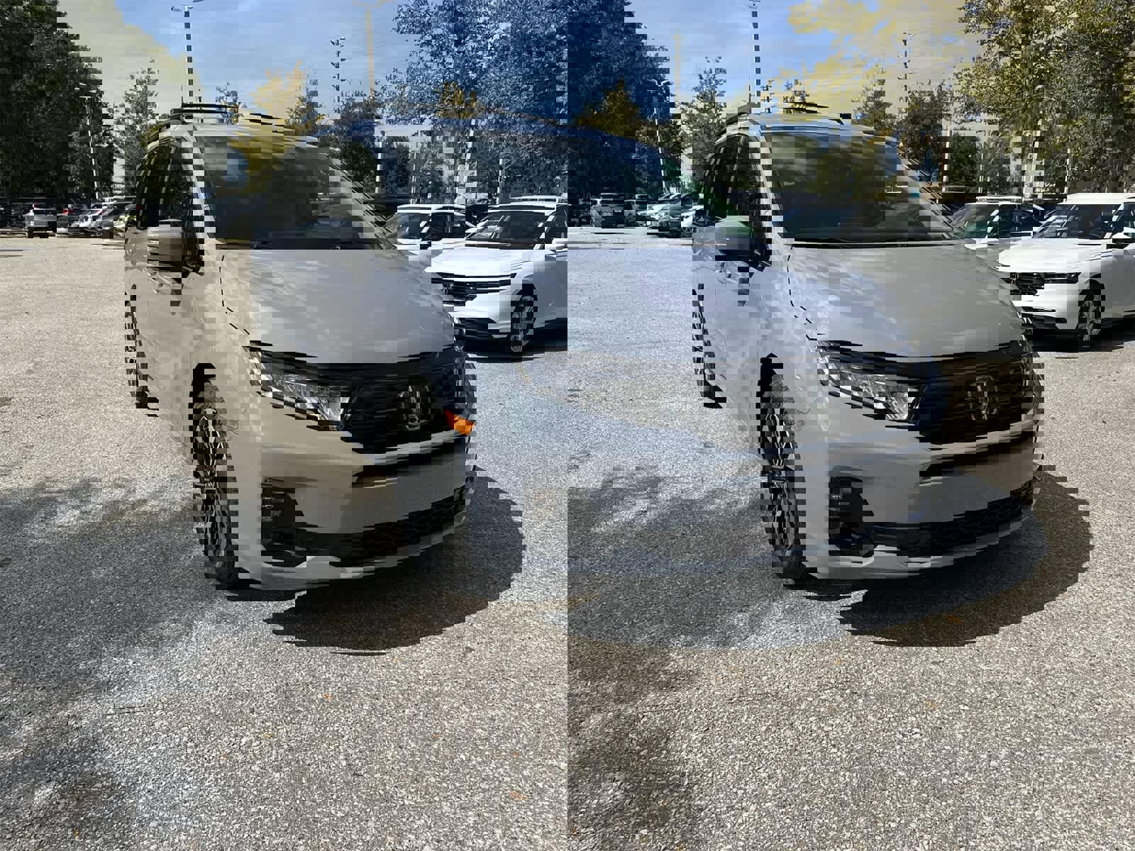 New 2026 Honda Odyssey Elite image 8
