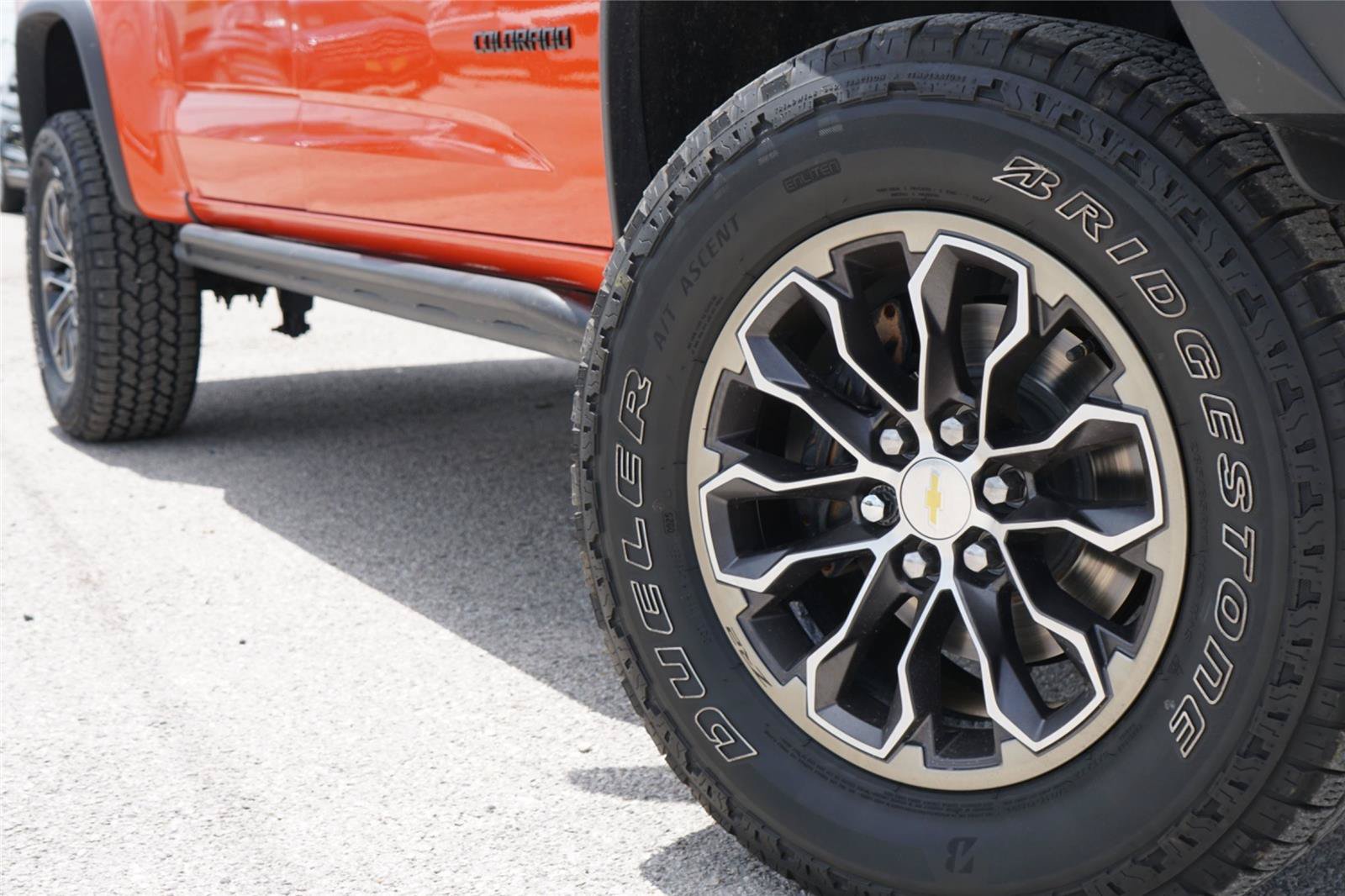 Used 2020 Chevrolet Colorado ZR2 AWD/4WD image 2