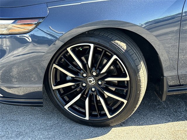Used 2024 Honda Accord Touring image 40