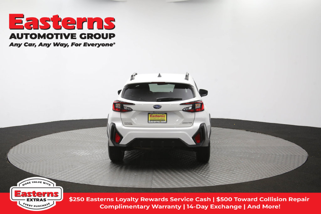 Used 2025 Subaru Crosstrek 2.5i Premium AWD/4WD image 39
