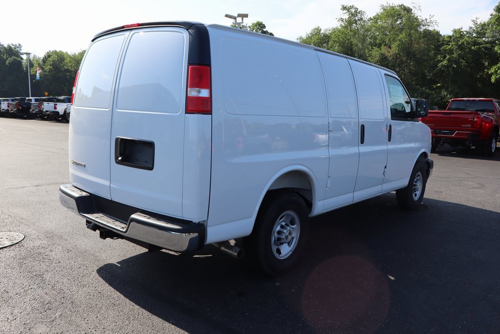 New 2025 Chevrolet Express 2500 w/ Driver Convenience Package image 23