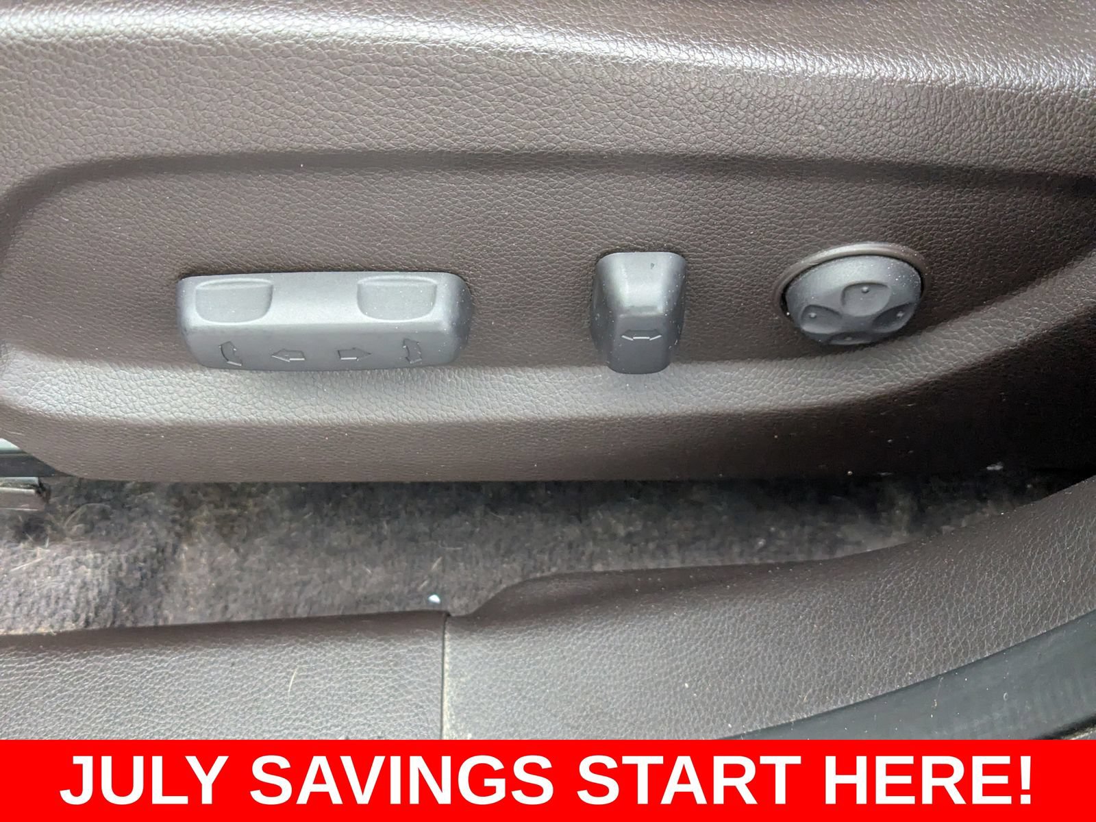 Used 2019 Hyundai Santa Fe XL SE FWD image 25