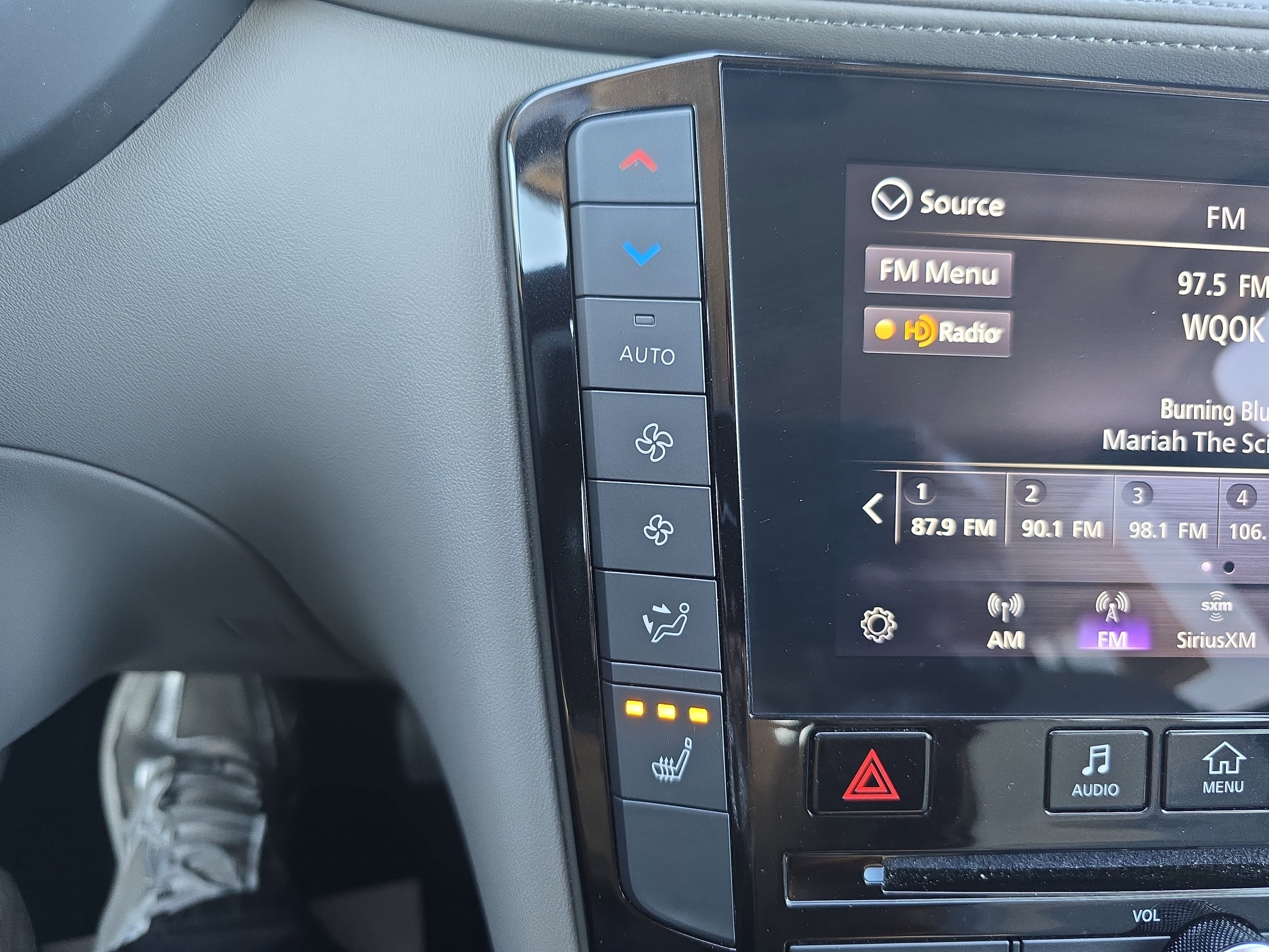 Used 2023 INFINITI QX50 Luxe image 20