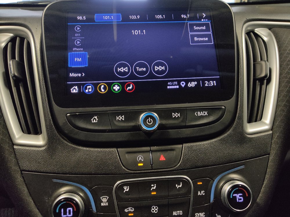 Used 2024 Chevrolet Malibu LT FWD image 25