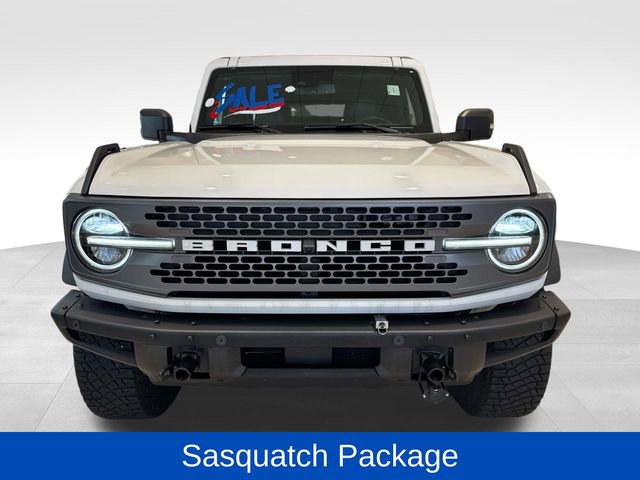 Used 2024 Ford Bronco Badlands image 2