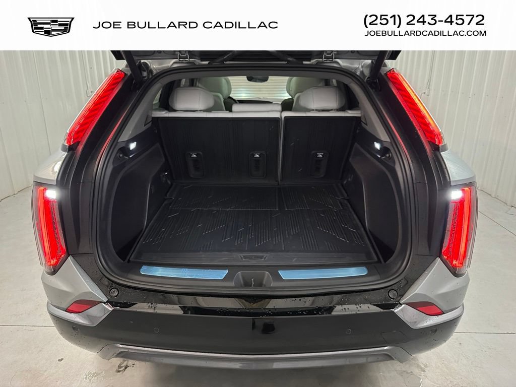 New 2027 Cadillac Optiq Luxury AWD/4WD image 64