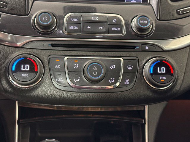 Used 2015 Chevrolet Impala LT FWD image 19