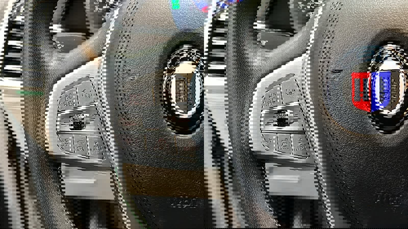 Used 2022 BMW ALPINA XB7 image 12