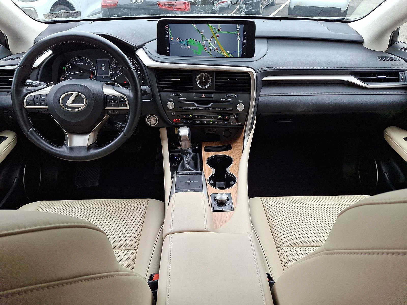 Used 2022 Lexus RX 350L Premium w/ Premium Package AWD/4WD image 10