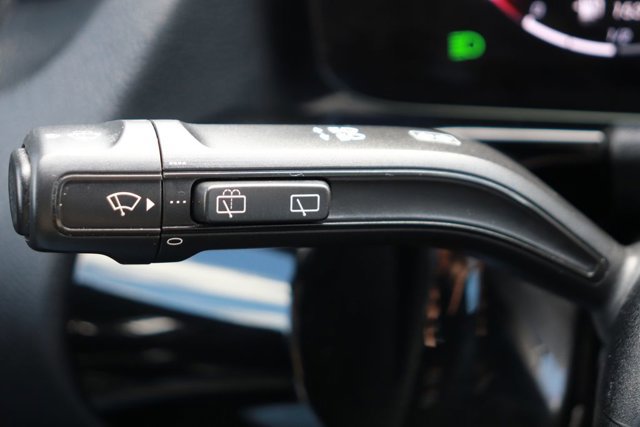 Used 2025 Mercedes-Benz GLA 250 image 26