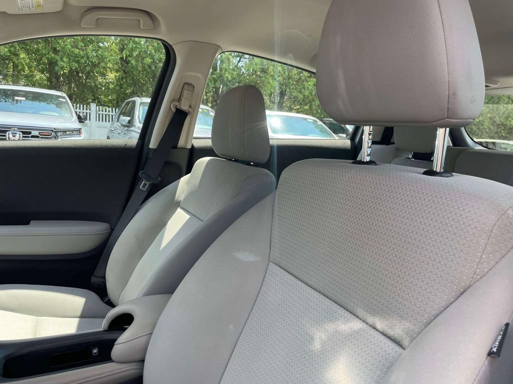 Certified 2021 Honda HR-V LX image 19