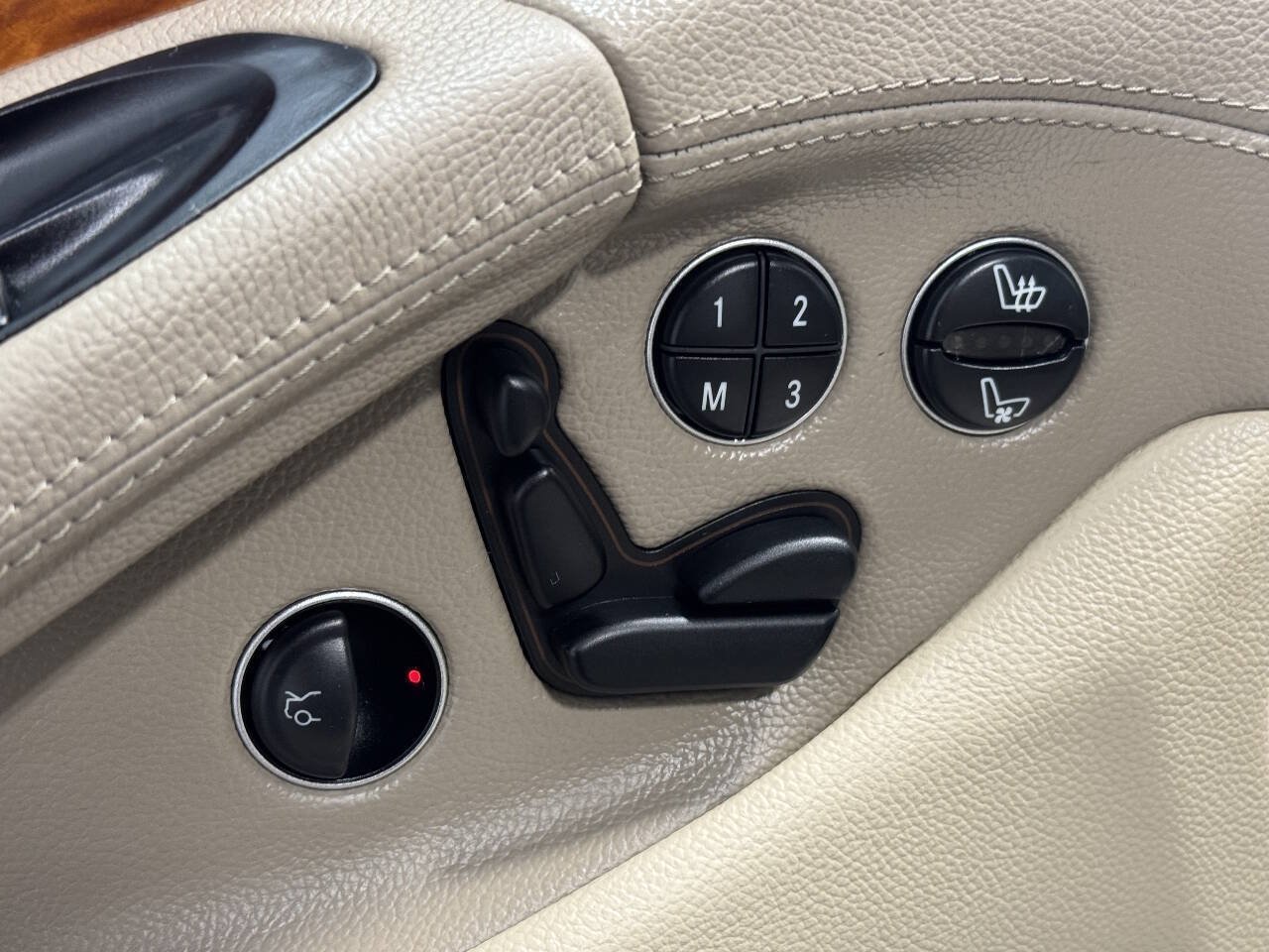 Used 2003 Mercedes-Benz SL 500 image 8