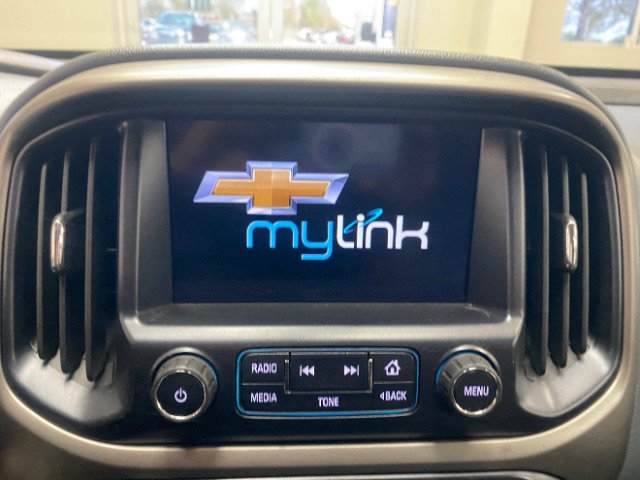 Used 2016 Chevrolet Colorado Z71 w/ Z71 Midnight Edition image 30