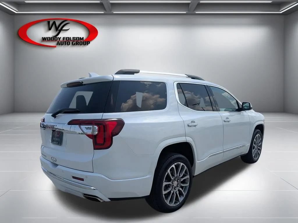 Used 2023 GMC Acadia Denali w/ LPO, Floor Liner Package FWD image 3