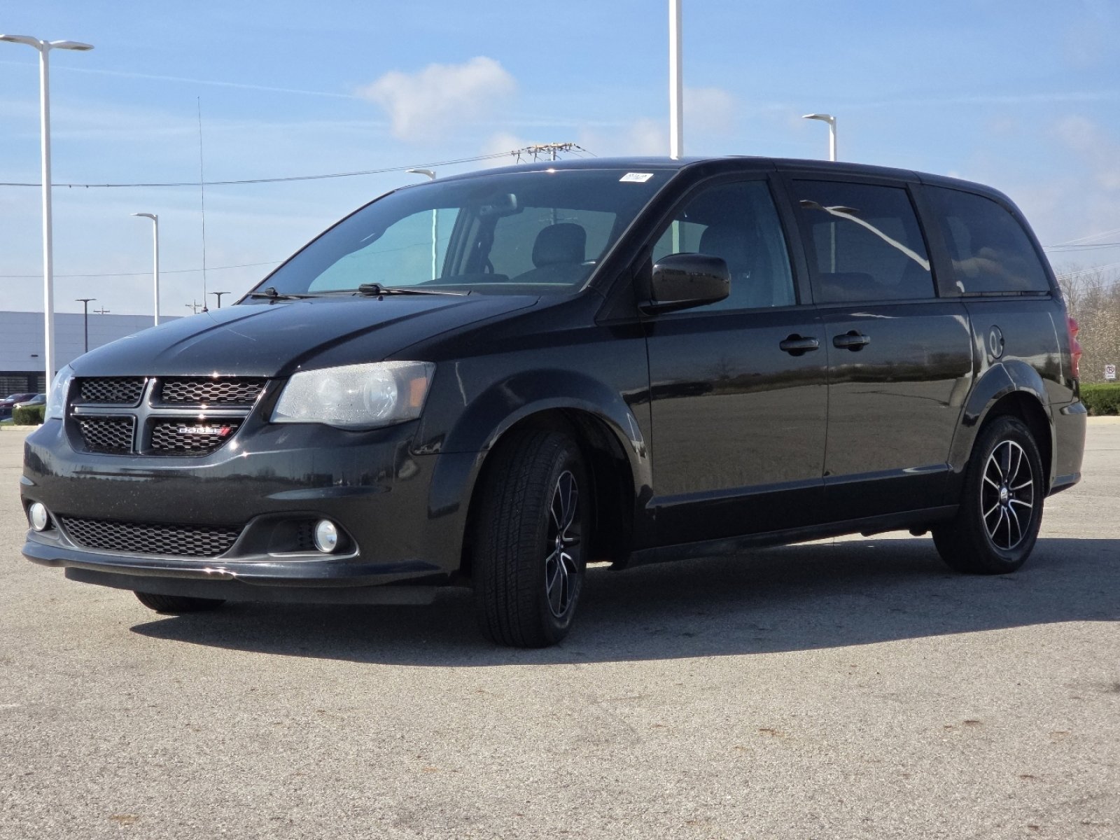 Used 2019 Dodge Grand Caravan GT image 12
