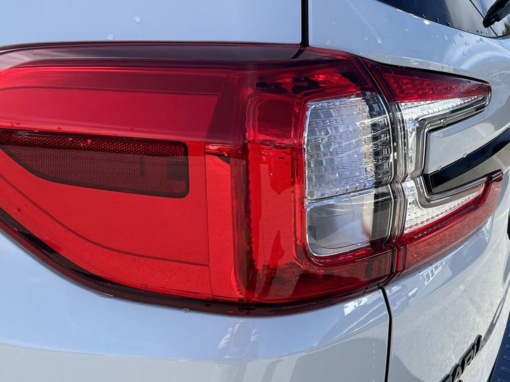 Used 2024 Subaru Ascent Onyx Edition image 10