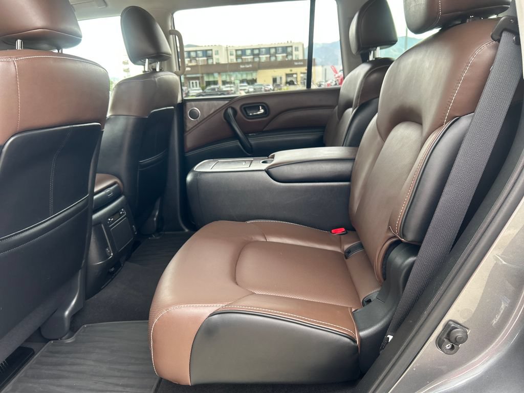 Used 2021 INFINITI QX80 Premium Select w/ All-Season Package AWD/4WD image 29