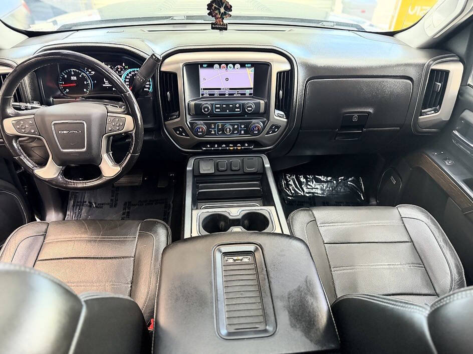 Used 2018 GMC Sierra 1500 Denali AWD/4WD image 5