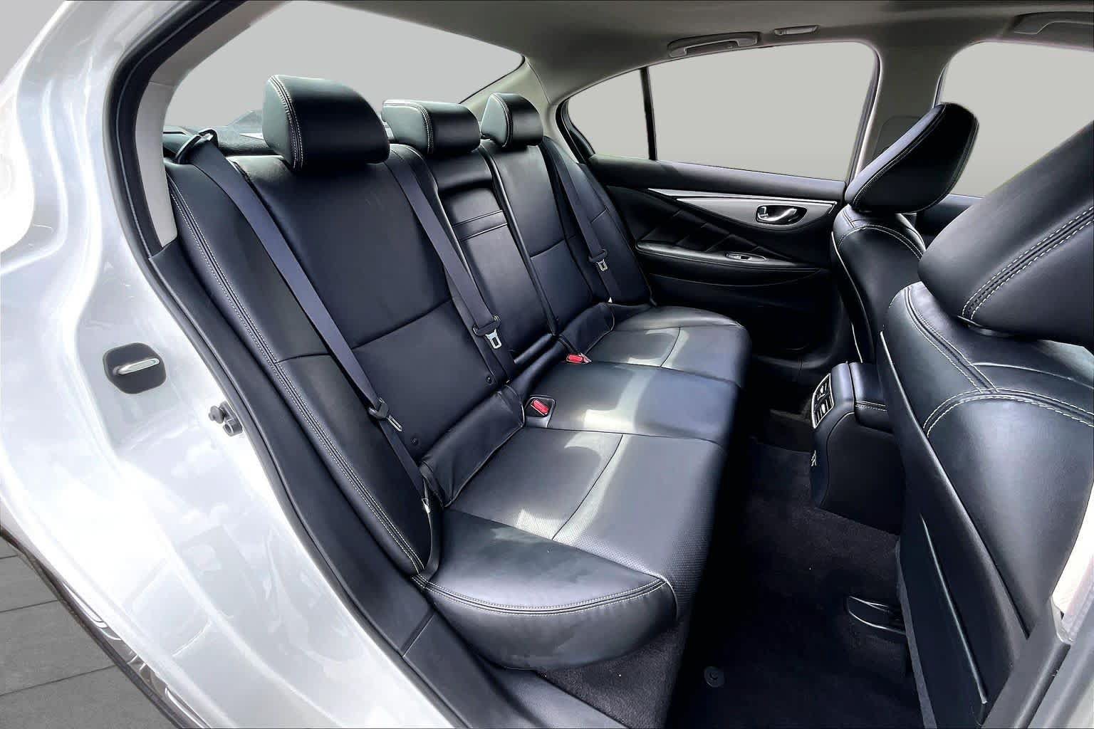 Used 2024 INFINITI Q50 Luxe w/ Cargo Package AWD/4WD image 21