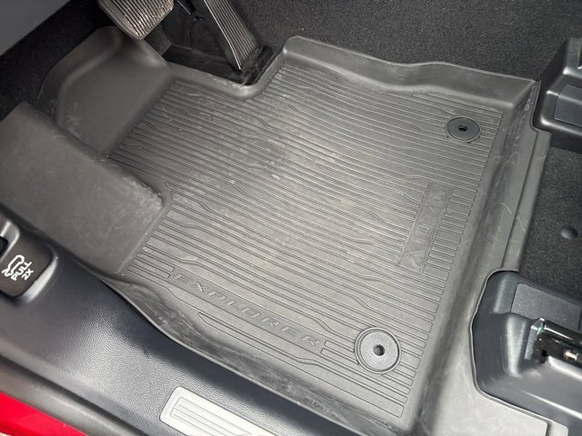 Used 2025 Ford Explorer ST-Line w/ Premium Package image 14