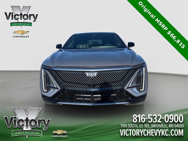 Used 2024 Cadillac Lyriq Luxury image 2