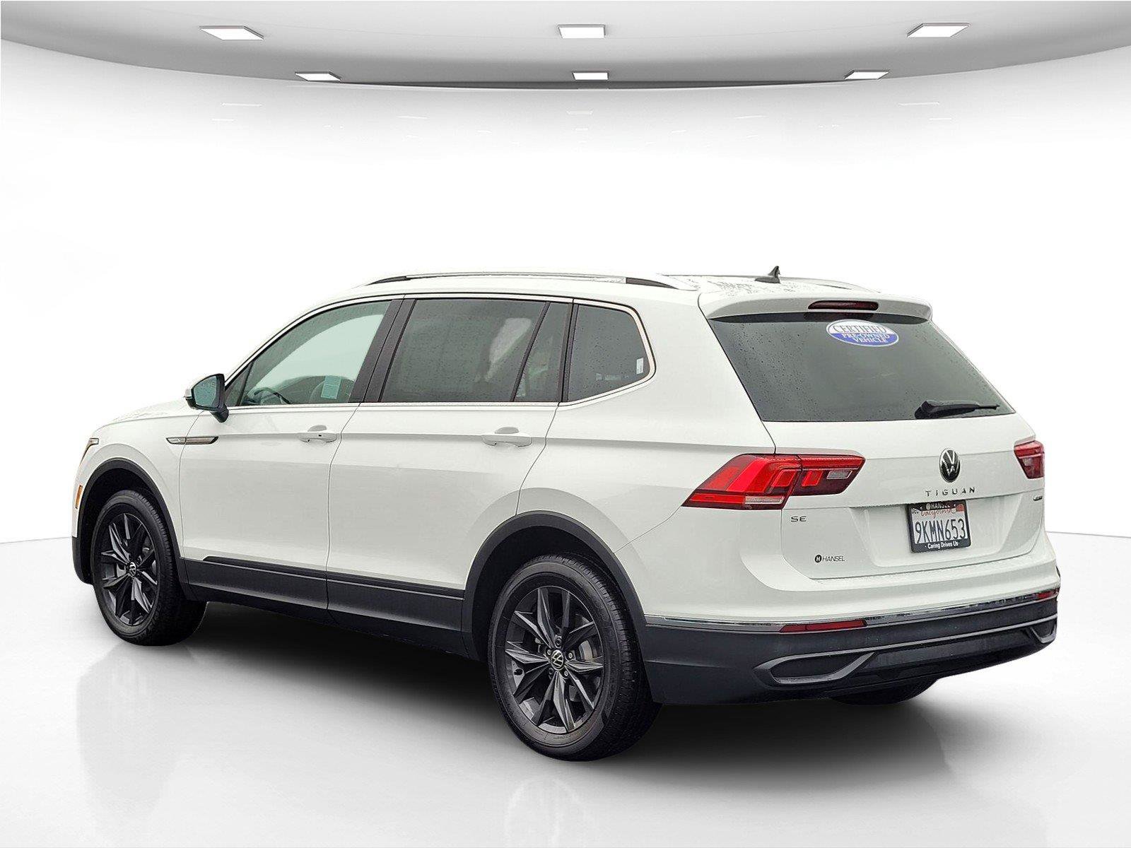 Certified 2024 Volkswagen Tiguan SE AWD/4WD image 9